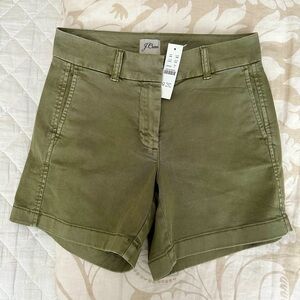 J. Crew Green 5” stretch chino shorts size 0